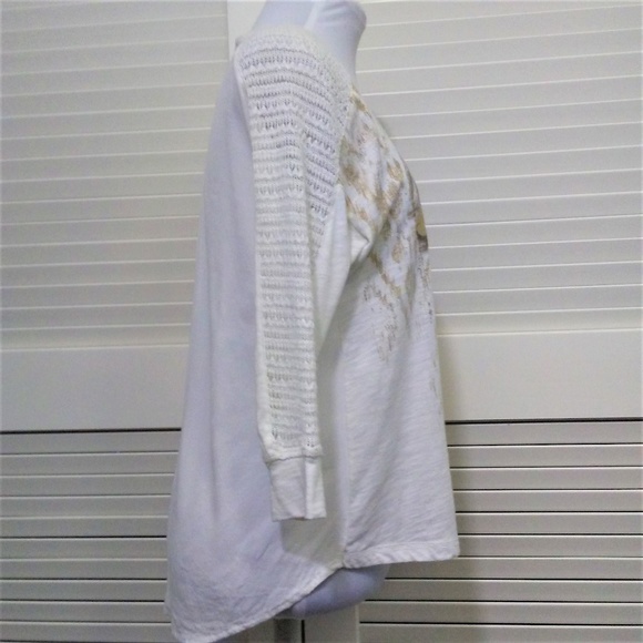 Miss Me Hi Low Gold Feather Print Long Sleeve Tee - Picture 8 of 8